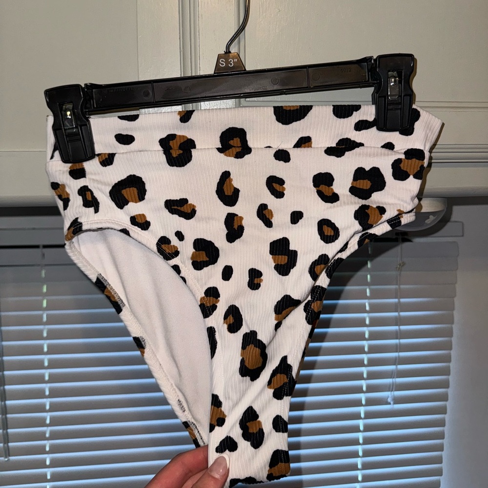 Target swim bottoms